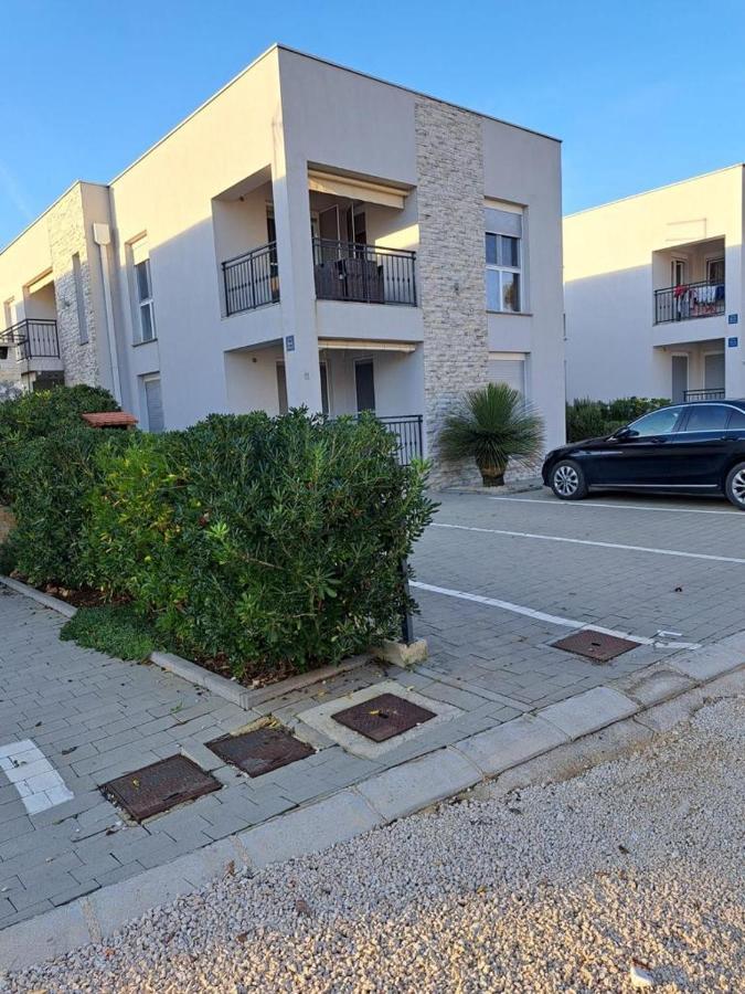 Apartman Lozancic فير المظهر الخارجي الصورة