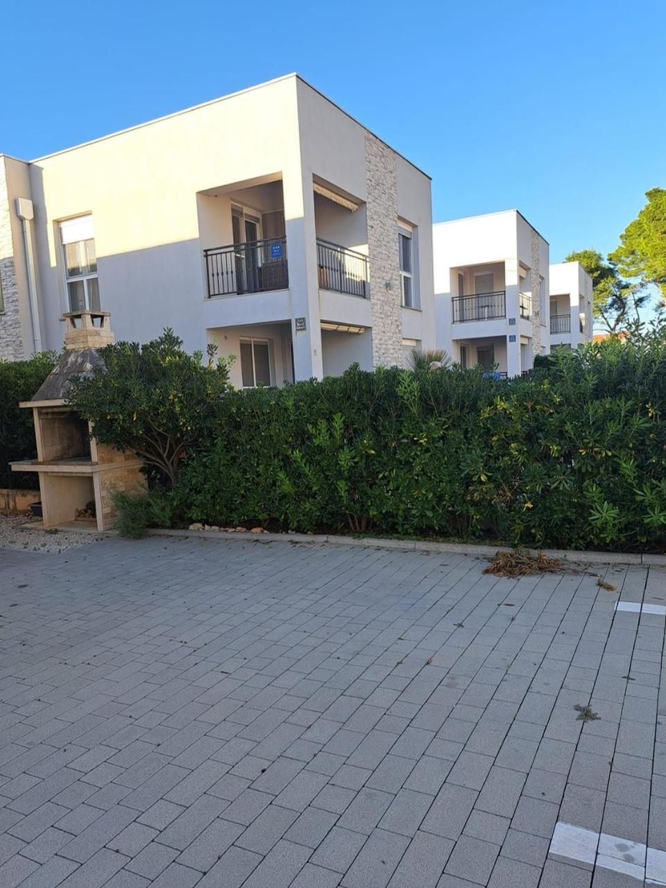 Apartman Lozancic فير المظهر الخارجي الصورة